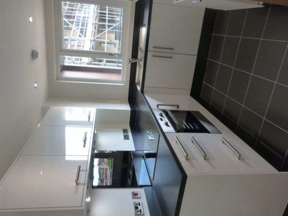 3 bedroom Flat to re...